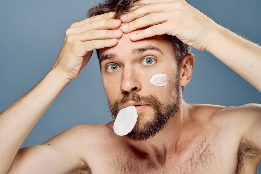 How to Remove Blackheads (for Men) Without Damaging Your Skin