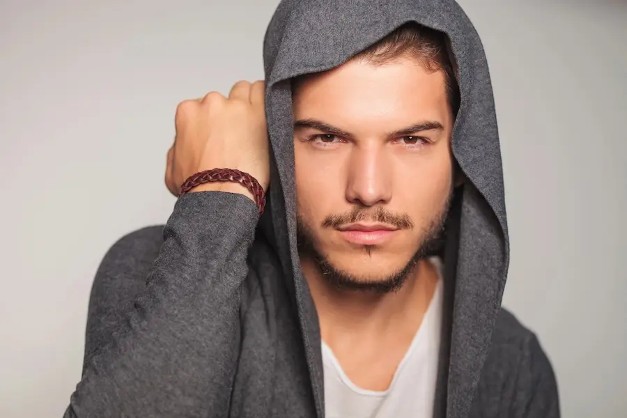 Mustache Gaps: How to Fix the Mustache Split