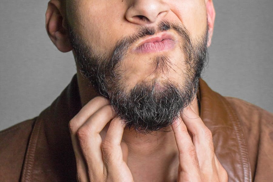 When Your Beard Routine Isn’t Working — How to Tell It’s Time for Change — article illustr