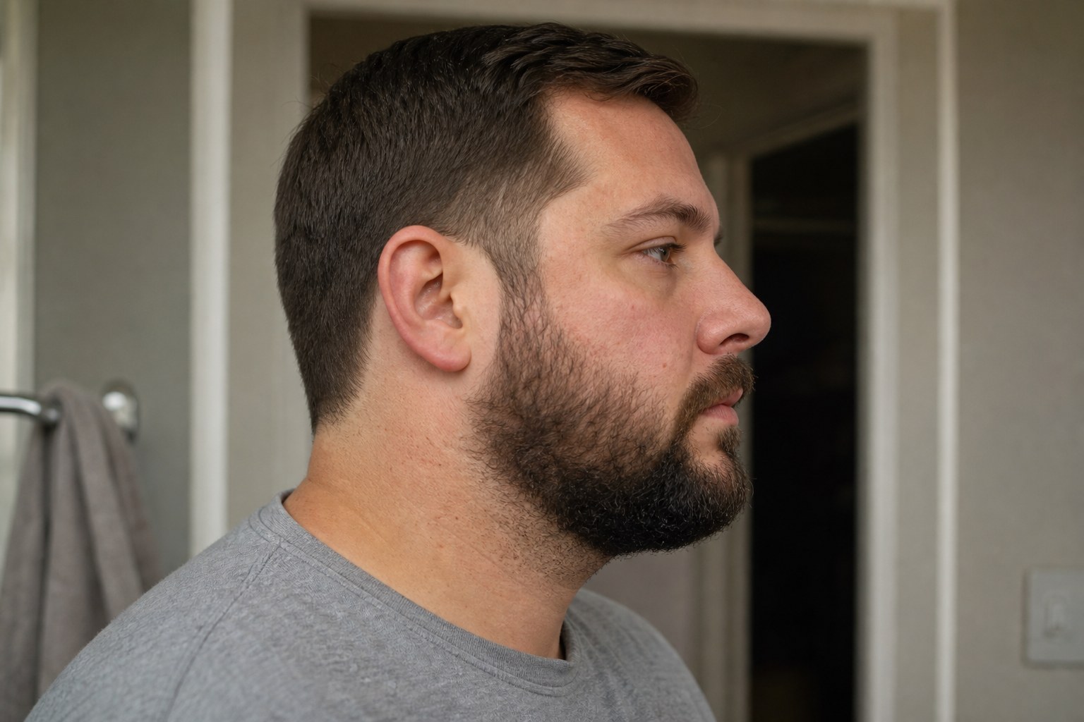 Properly shaped beard neckline seen in profile